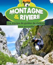 Montagne & Riviere image 9