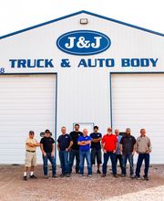 J&J Truck and Auto Body image 1