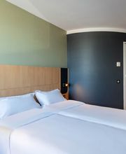 B&B HOTEL Calais Terminal Cité de l'Europe 3 étoiles image 7