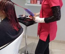 Atelier De Coiffure image 16
