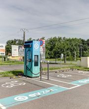 EVzen station de recharge Dompierre sur Besbre Bi1