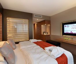 Suite #614