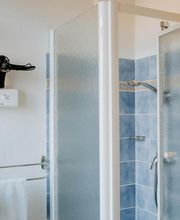 Hotel De France image 2