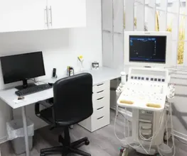 Dr. medic Monica Codausi Bild 3