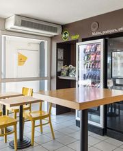 B&B HOTEL Rouen Parc des Expos Zénith image 9