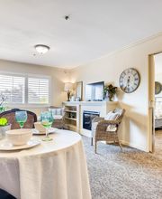 Cascade Inn Assisted Living Community image 2