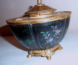 AUBRI ANTIQUITES image 3