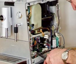 Elektrofachgeschäft Schneebeli Jack Bild 1