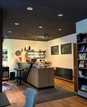 Cafe aum Bild 10