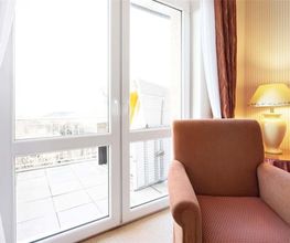balcony suite