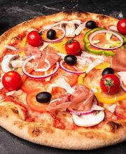 Robin des Pizz' image 9