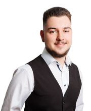 portraitSq