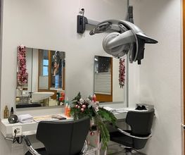 Coiffeursalon Chic Bild 2