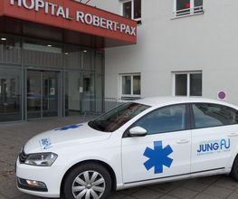 Ambulances Jung image 2