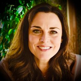 AMANDA FERNÁNDEZ. Coaching e Hipnosis