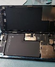 uBreakiFix - Phone and Computer Repair image 10