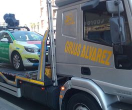 gruas-alvarez-huelva-gruas-08.png