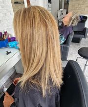 Lahna Coiffure image 9