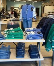 Tape à l'oeil - Châtellerault image 1