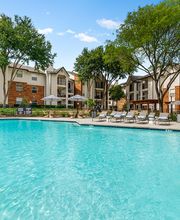 Huntington Glen image 3