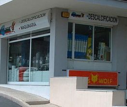 worldfer-pool-local-02.jpg