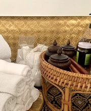 MANORA Wellness Thai Massage Bild 7