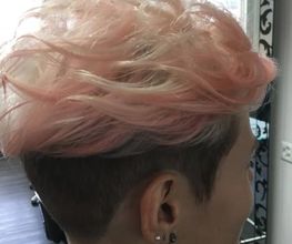 Hairpoint. Coiffeur. Bild 12