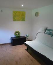 Perrin Catherine image 6