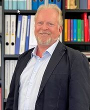 Dirk Effe
Rechtsanwalt im Angestelltenverhältnis