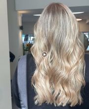 Viktoria Becker Friseure Bensberg Bild 12