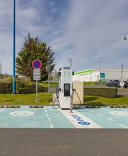 EVzen Station de recharge Norauto Saint Doulchard Bourges