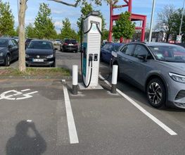 Shell Recharge Charging Station Bild 3