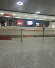 Avis Autovermietung - Flughafen Zürich Bild 8