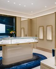 Piaget Boutique Paris - Rue Pierre Charron image 2