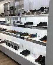 Camper El Corte Ingles Puerto Banus Marbella imagen 7