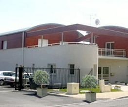 Plus 18 image 5