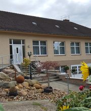 „Haus der Bestattung“ am Friedhof Bild 2