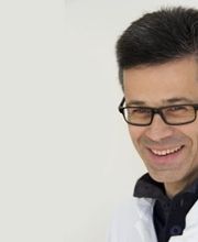 Dr méd. Charbonnet Pierre Bild 2