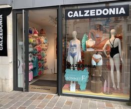 Calzedonia image 1