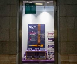 fenster-amavita-apotheke-bahnhof-biel