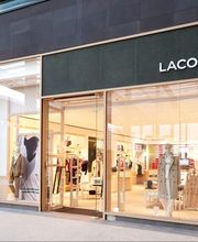 Lacoste Les Sables-d'Olonne - Vitrine extérieure Vue 2