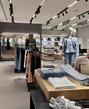 Calvin Klein Jeans Bild 4