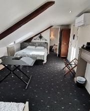 Logis Hôtel du Cerf image 18