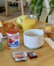 B&B HOTEL Reims Centre Gare image 3