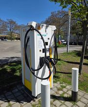 Shell Recharge Charging Station Bild 1