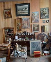 Aux Gris Gris image 1