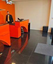 Sixt Paris 11 image 14