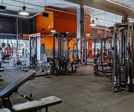 Basic-Fit 24/7 image 1