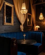 No Man's Land Cocktail Parlor & Eatery image 11