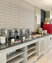 B&B HOTEL Saint-Quentin-en-Yvelines Centre Gare image 9